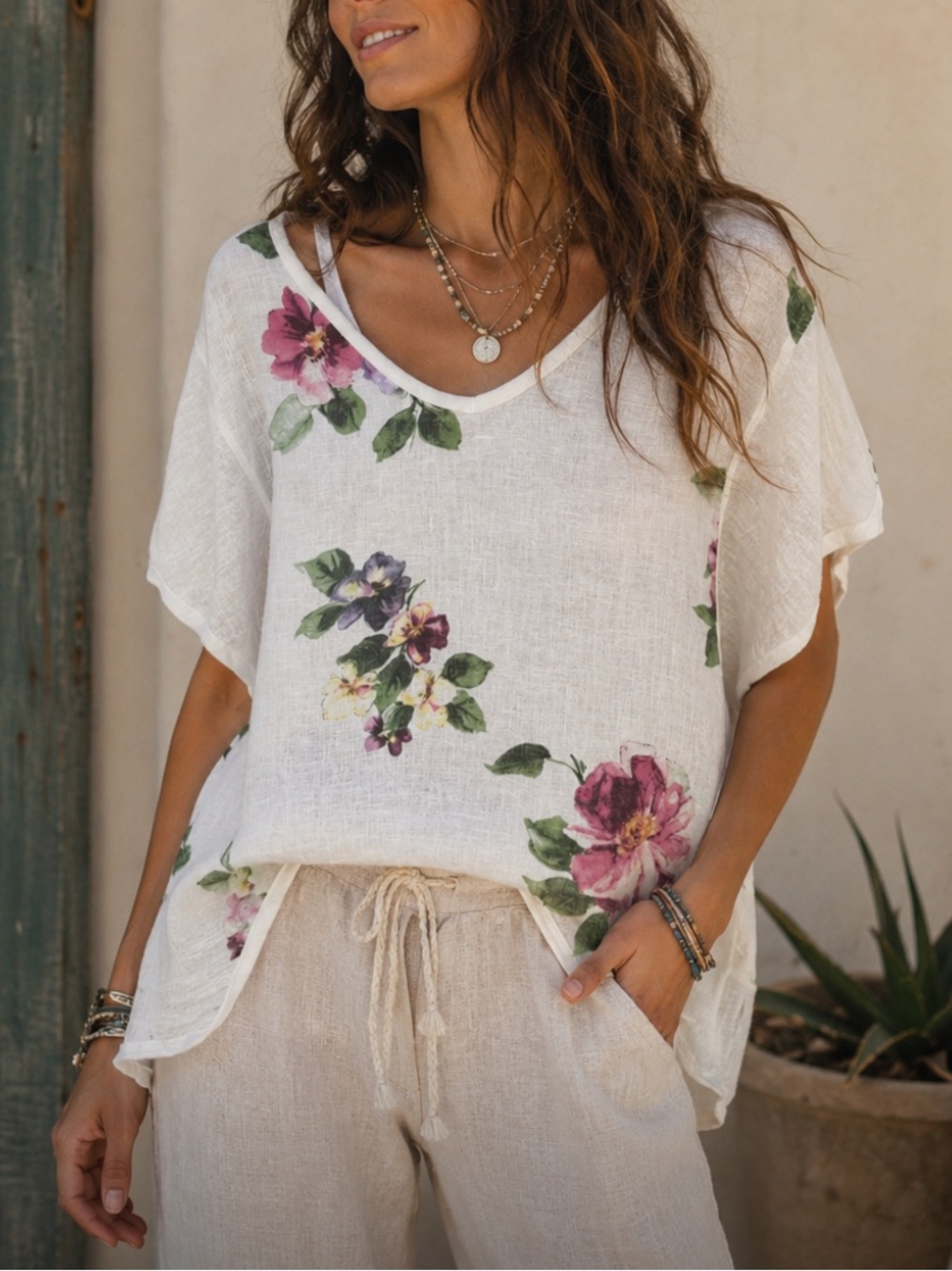 Kaktus 100% Linen White Floral Scoop Neck Top